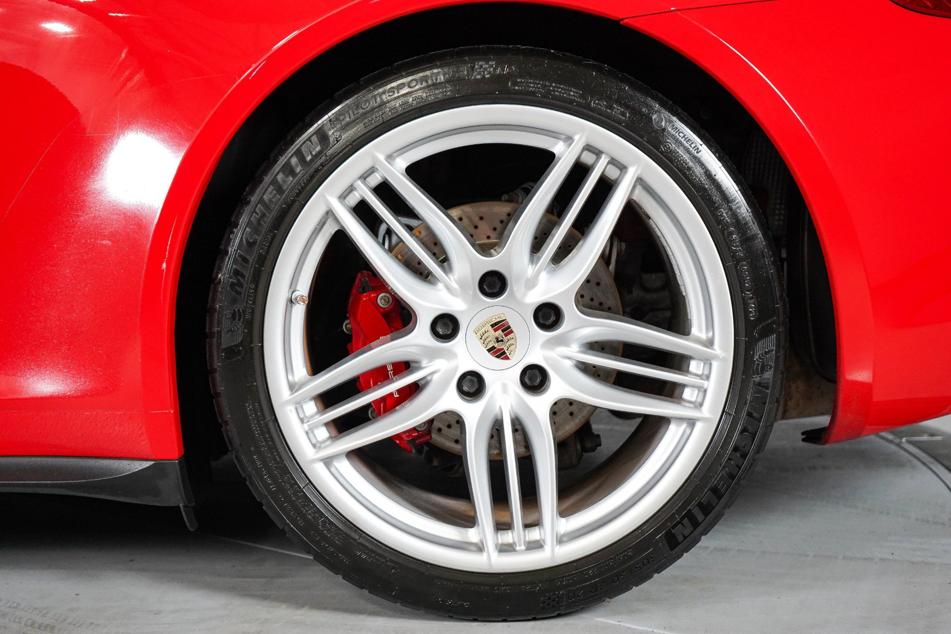 Used 2013 Porsche 911 Carrera 4 AWD/4WD image 9