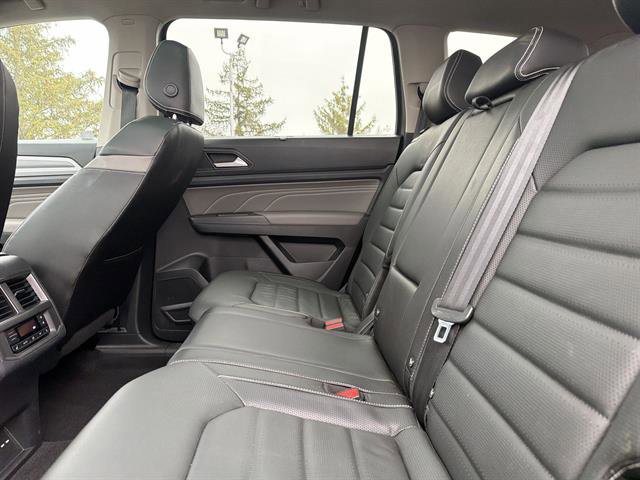 Used 2023 Volkswagen Atlas SEL R-Line AWD/4WD image 22