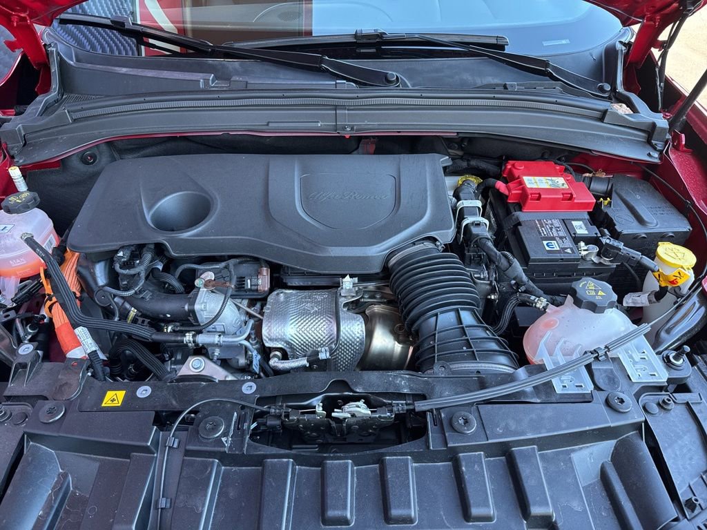 New 2025 Alfa Romeo Tonale AWD/4WD image 24