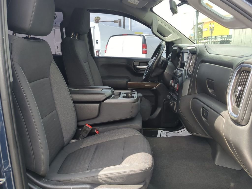 Used 2020 Chevrolet Silverado 1500 LT w/ All-Star Edition image 29