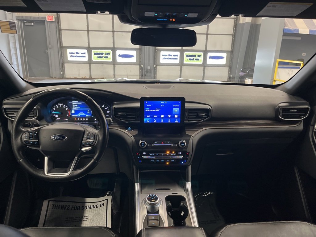 Used 2020 Ford Explorer Limited image 30