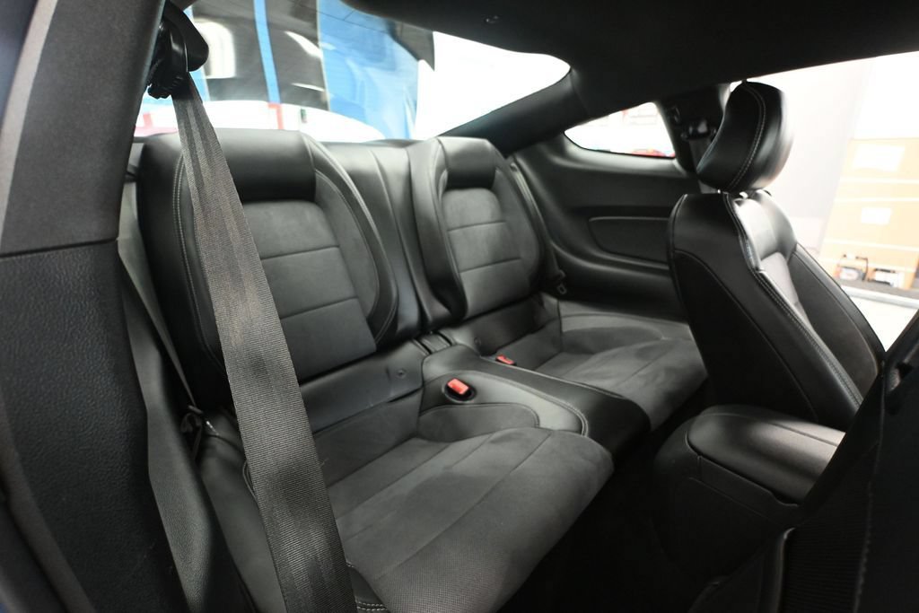 Used 2020 Ford Mustang Shelby GT350 w/ Technology Package RWD image 40