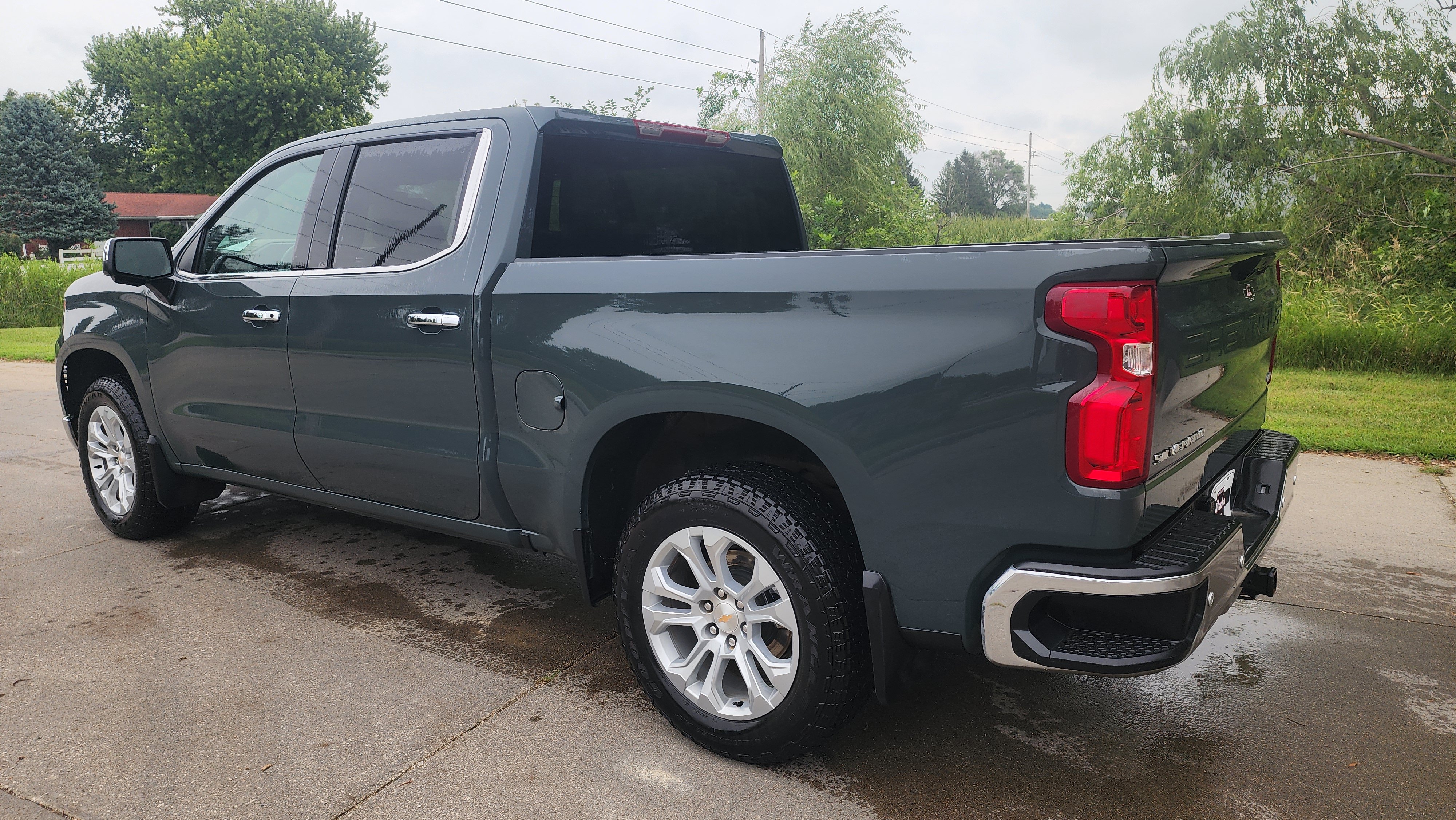 Certified 2026 Chevrolet Silverado 1500 LTZ w/ Z71 Off-Road Package AWD/4WD image 6