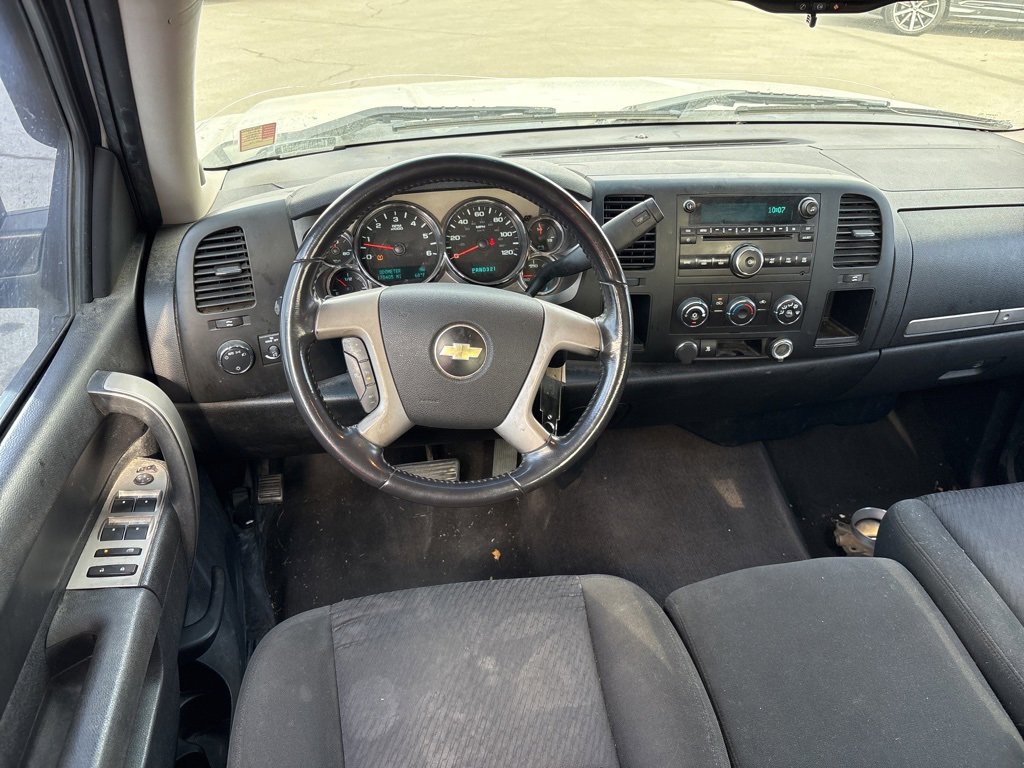 Used 2010 Chevrolet Silverado 1500 LT image 13