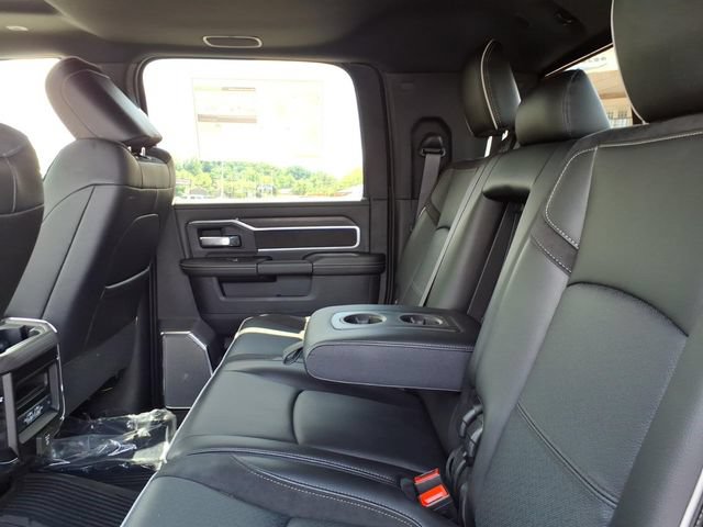 New 2026 RAM 2500 Laramie AWD/4WD image 8