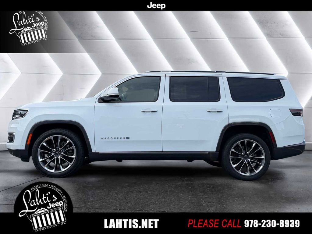 Used 2022 Jeep Wagoneer Series III w/ Premium Group I image 3