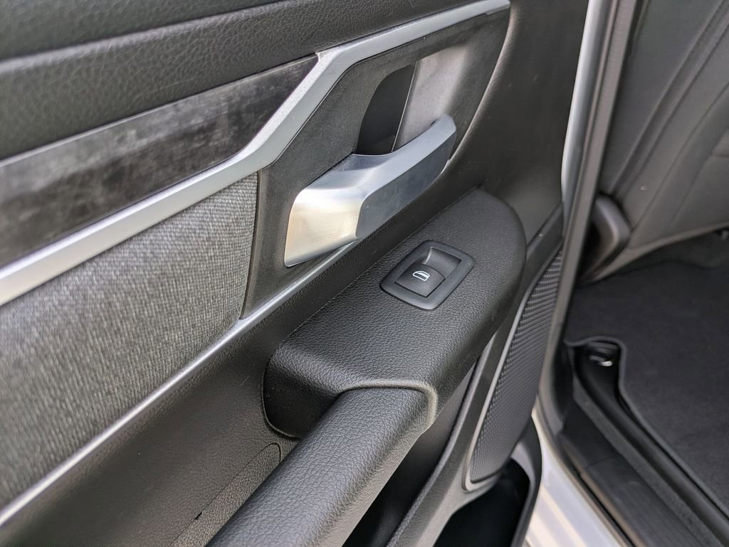 Used 2023 RAM 1500 Big Horn image 27