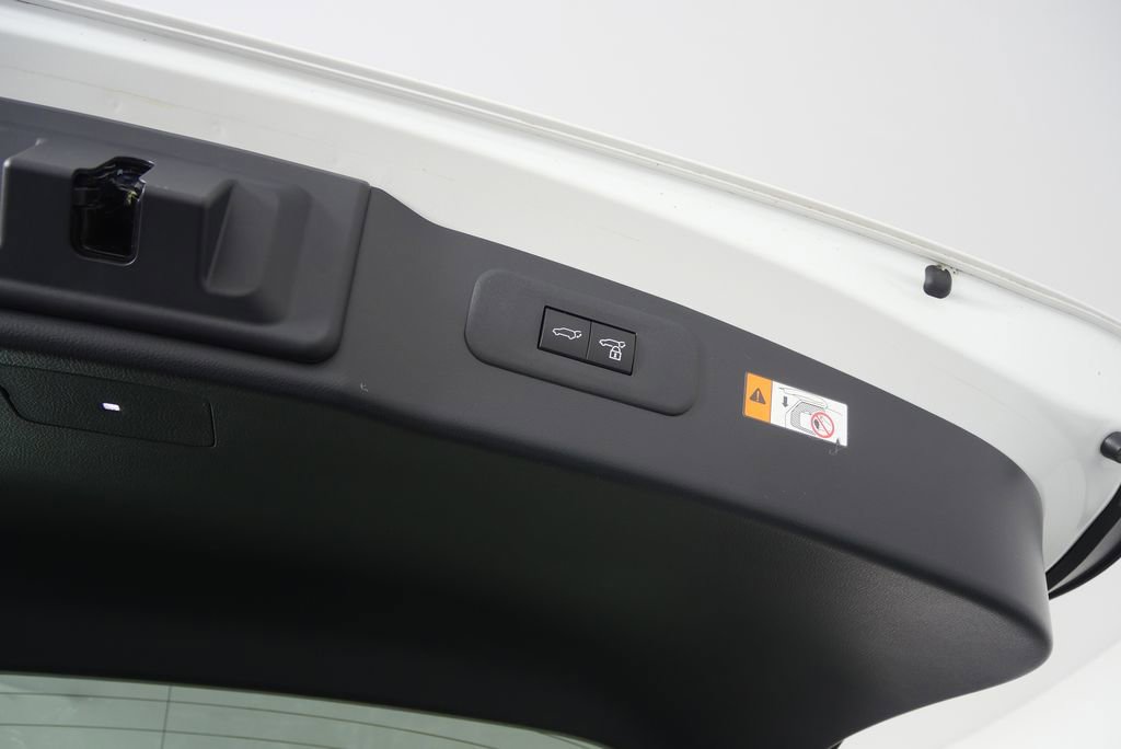 Used 2024 Lexus NX 300h AWD w/ Luxury Package image 18