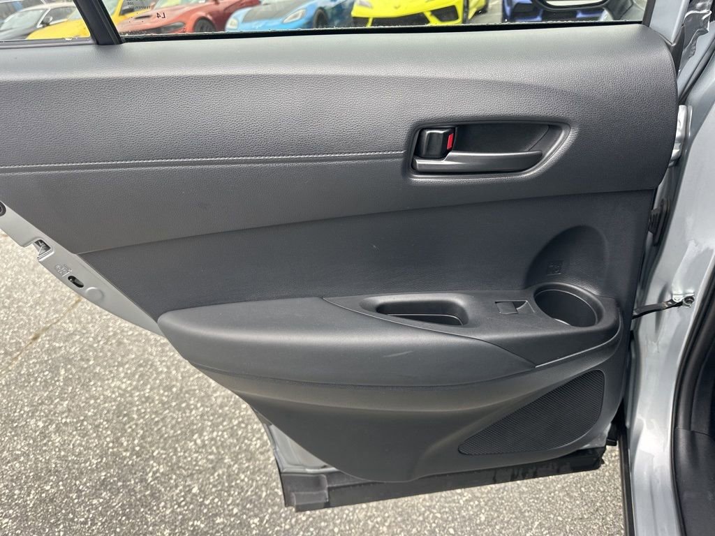 Used 2025 Toyota Corolla Cross LE image 24