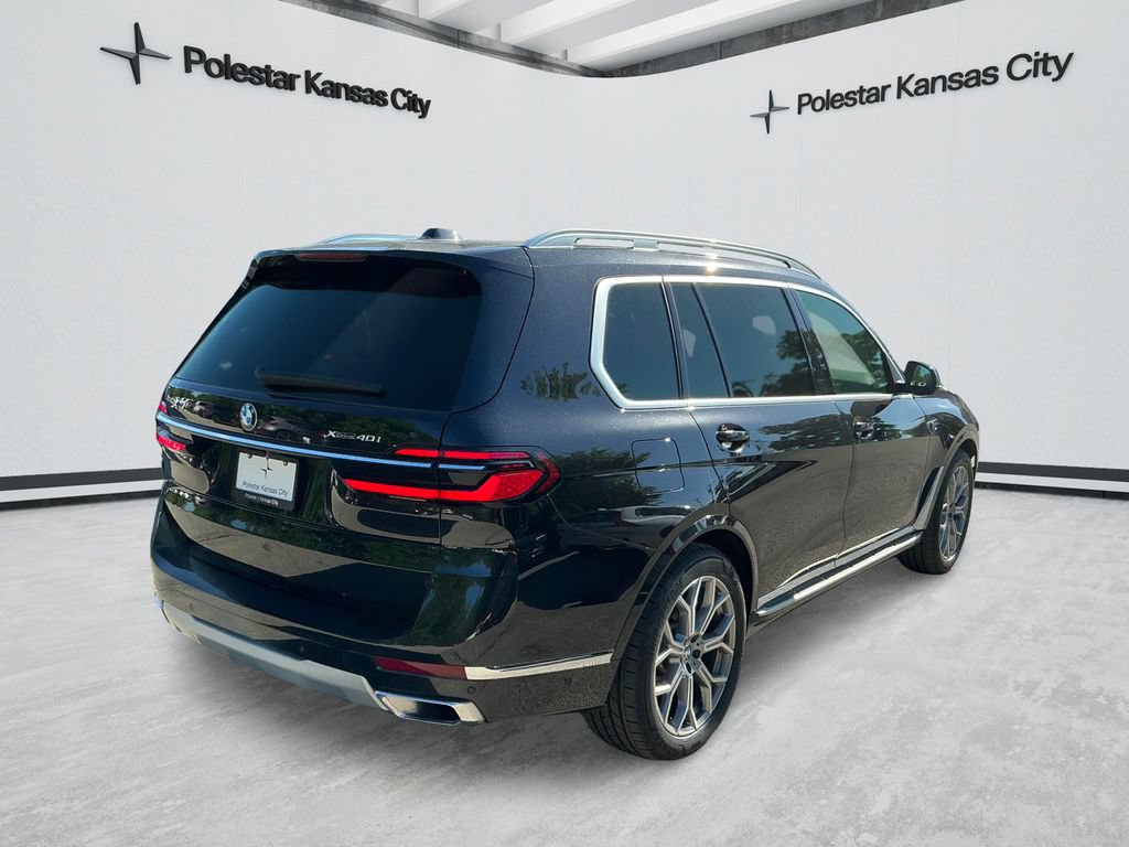 Used 2026 BMW X7 xDrive40i AWD/4WD image 5