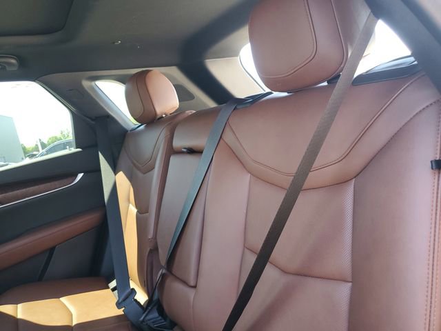 Certified 2022 Cadillac XT5 Sportv w/ Technology Package AWD/4WD image 28