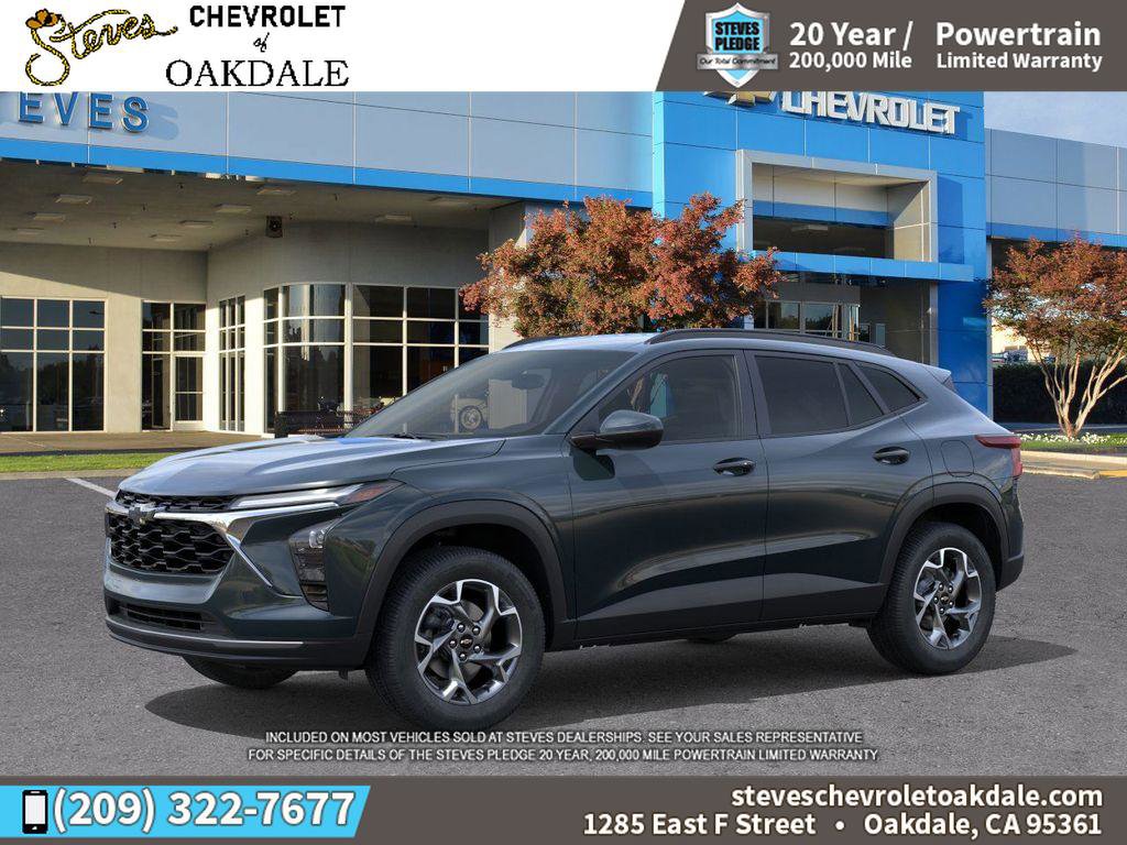 New 2026 Chevrolet Trax LT w/ Driver Confidence Package image 2