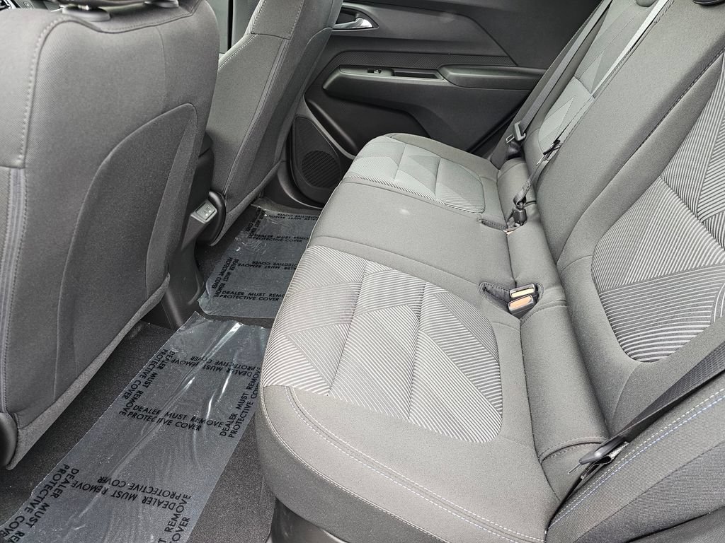 New 2027 Chevrolet Bolt LT w/ Comfort Package FWD image 14