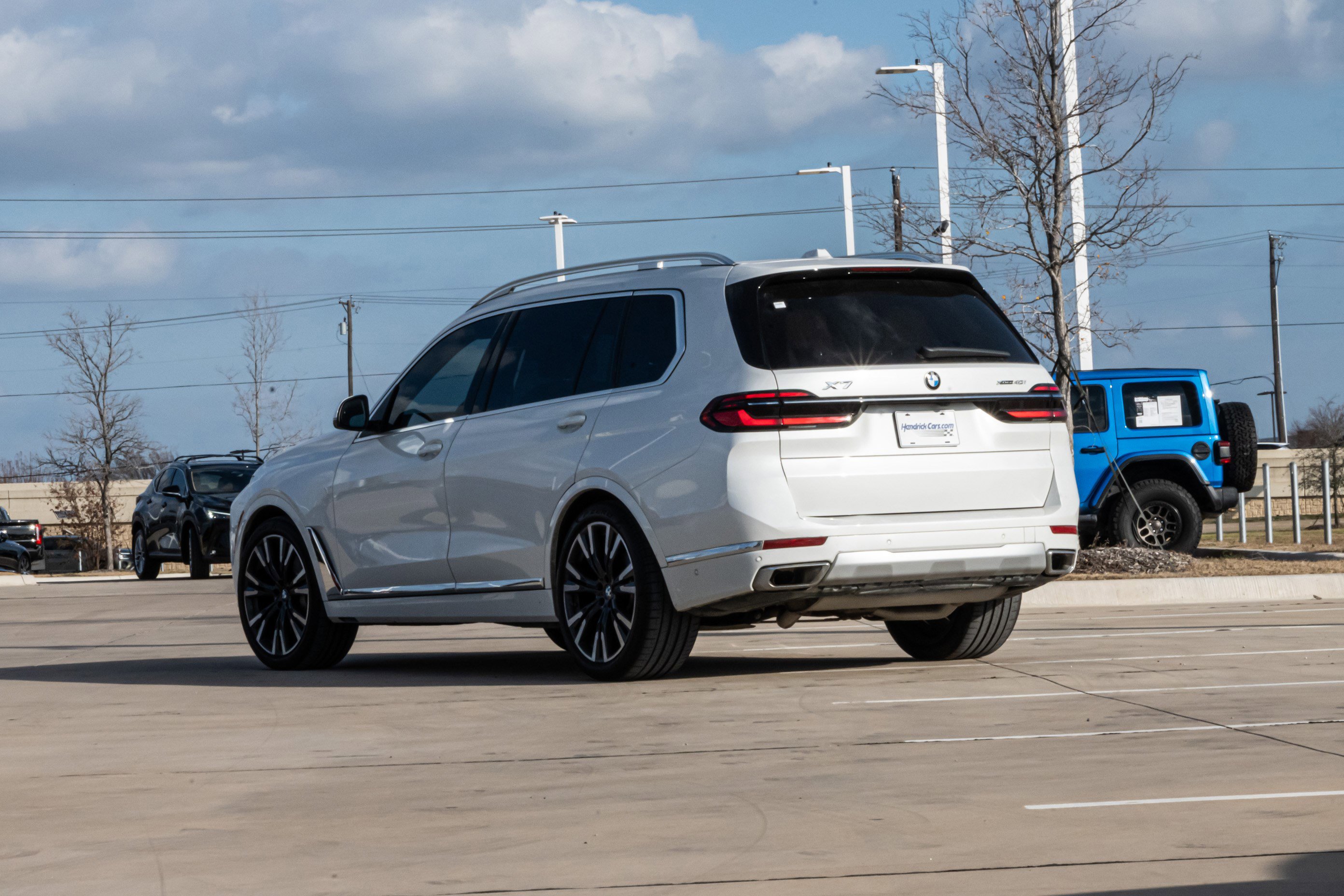 Certified 2024 BMW X7 xDrive40i w/ Premium Package image 3