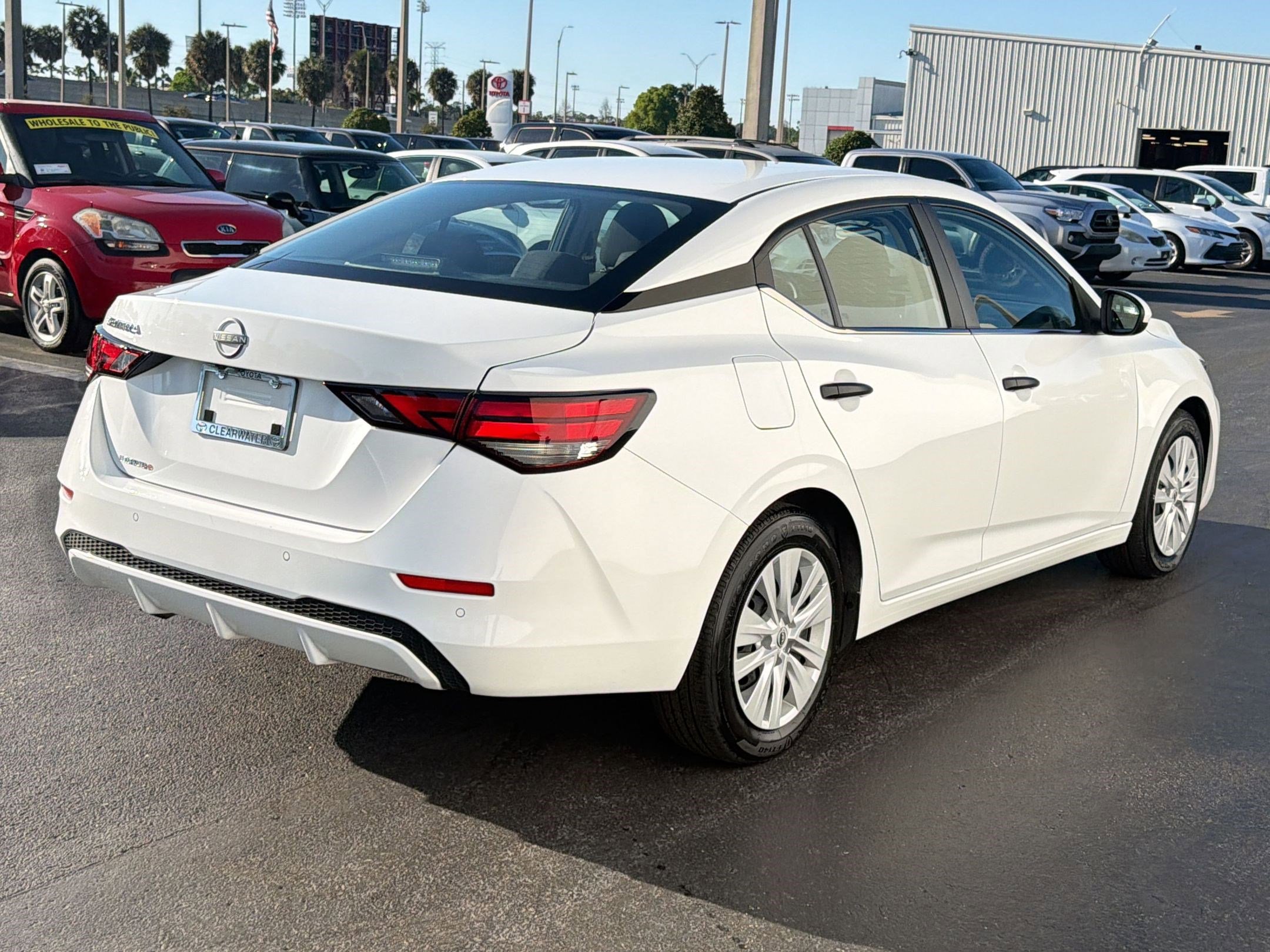 Used 2025 Nissan Sentra S image 9