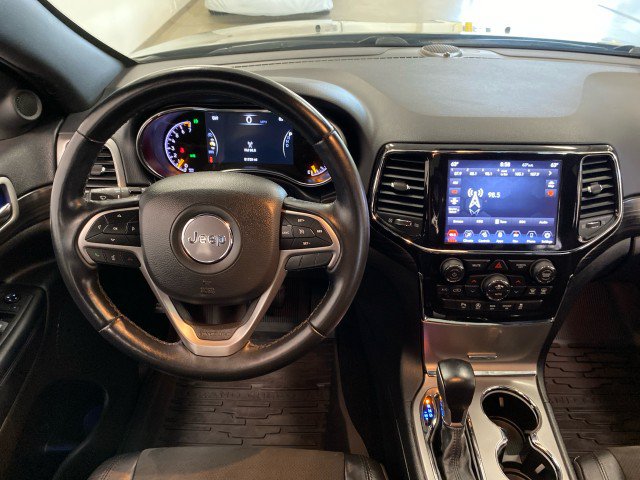 Used 2022 Jeep Grand Cherokee Laredo X AWD/4WD image 11
