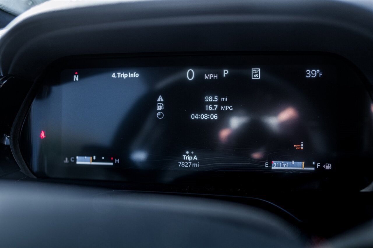 Used 2025 Jeep Grand Cherokee L Summit image 21