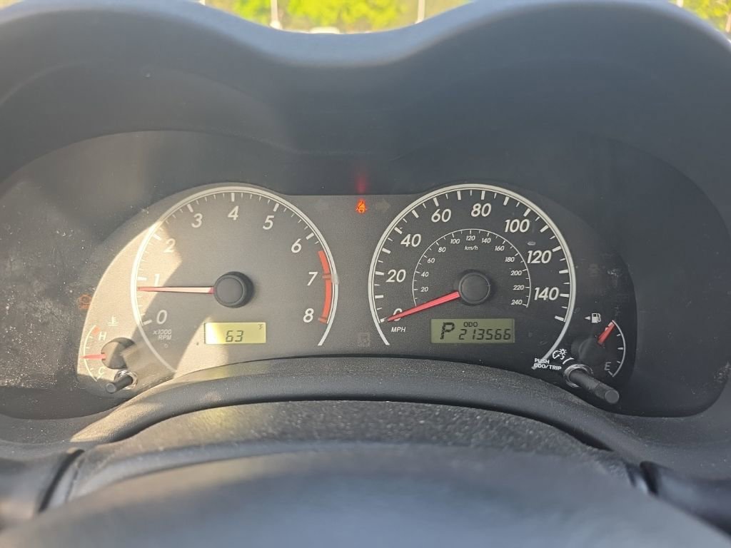 Used 2013 Toyota Corolla LE image 20