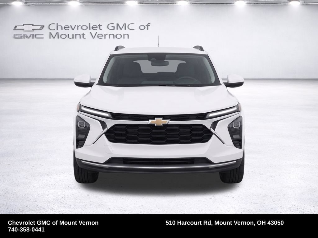 Used 2025 Chevrolet Trax LT FWD image 5