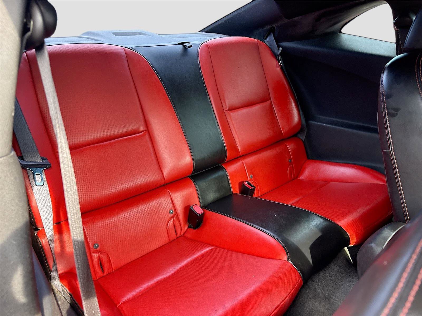 Used 2010 Chevrolet Camaro SS w/ RS Package RWD image 24
