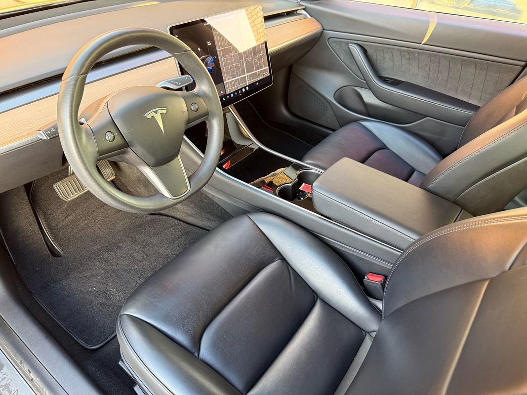 Used 2020 Tesla Model 3 Long Range AWD/4WD image 24