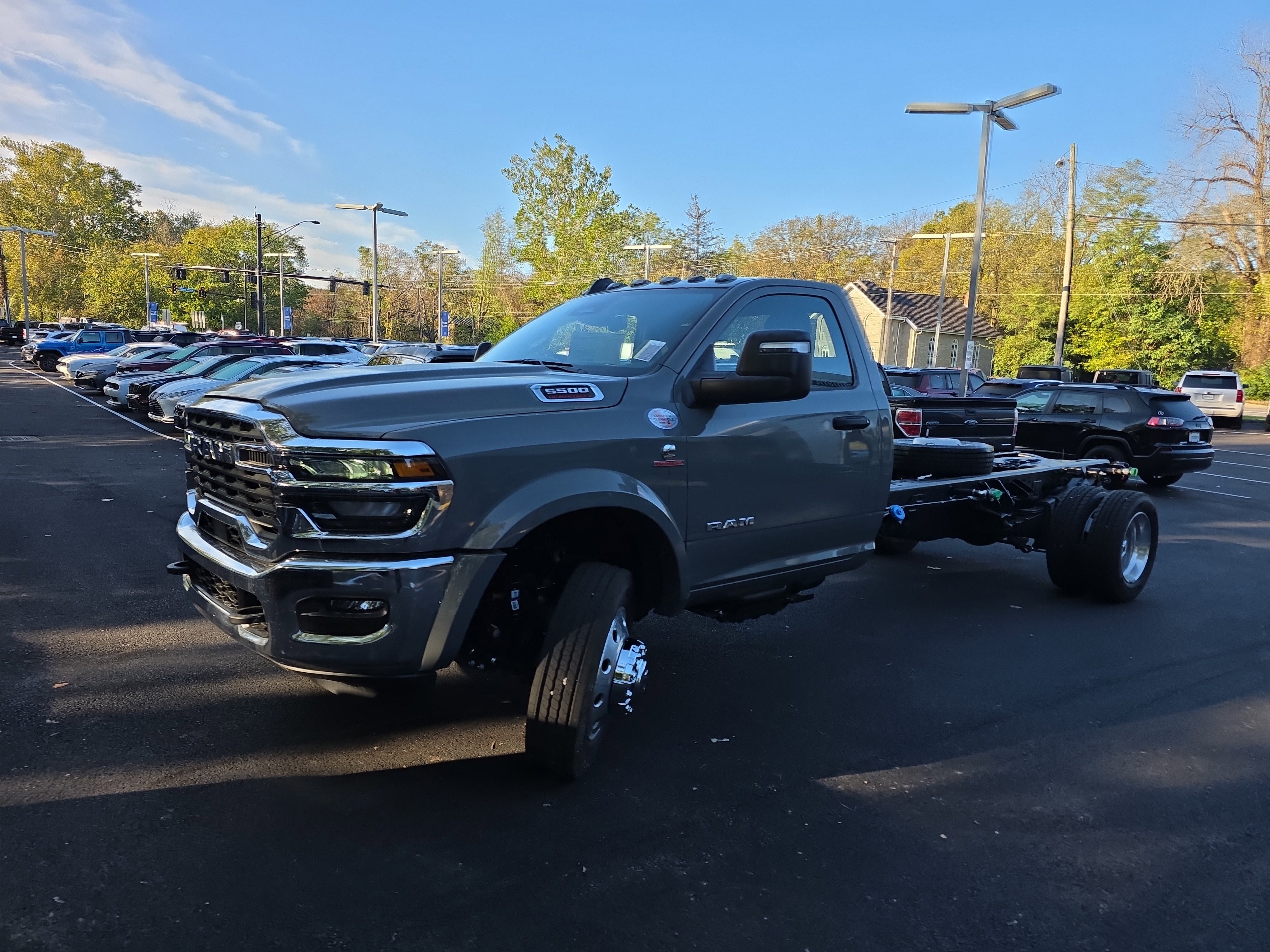 New 2026 RAM 5500 4x4 Regular Cab image 17