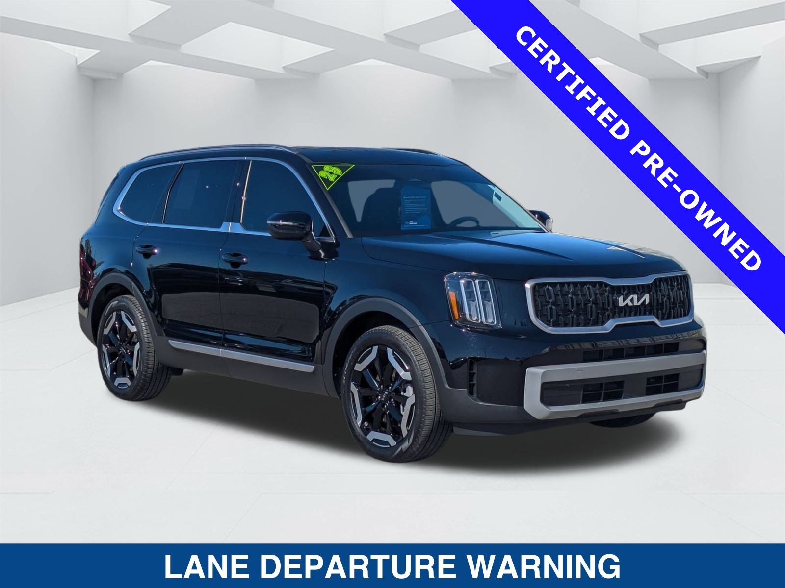 Used 2025 Kia Telluride EX image 2