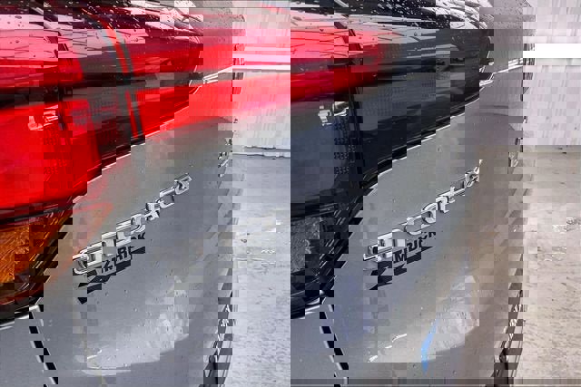 Certified 2024 Buick Encore GX Preferred w/ Comfort Package image 9