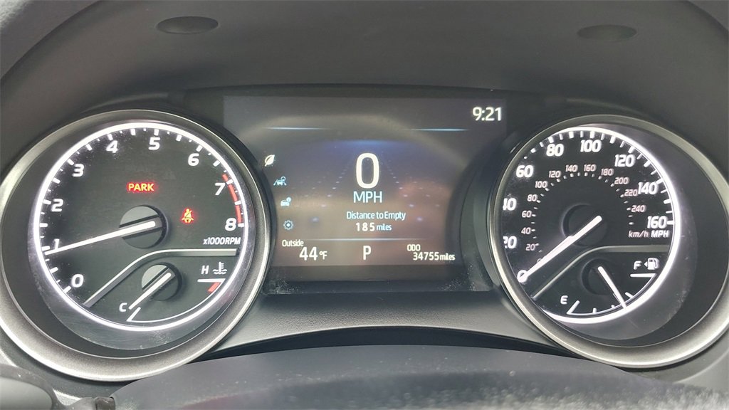 Used 2023 Toyota Camry SE image 14