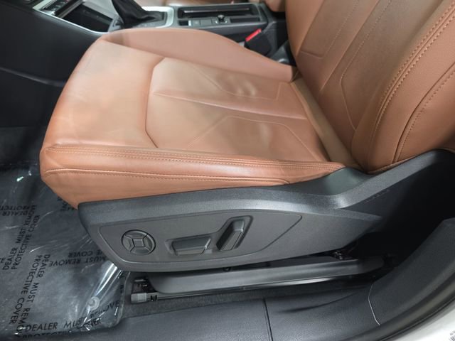 Used 2022 Audi Q3 2.0T Premium w/ Convenience Package AWD/4WD image 29