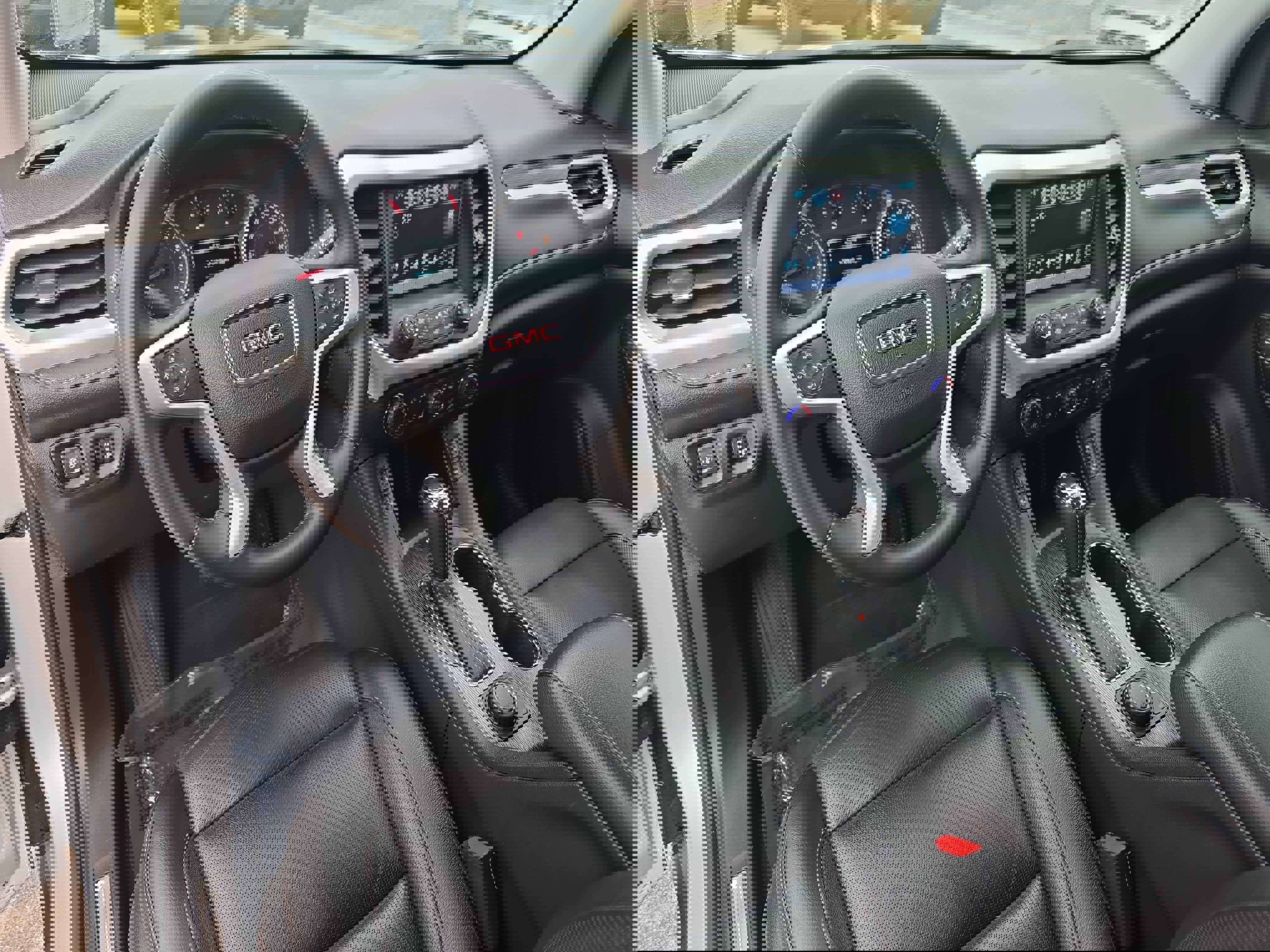 Used 2018 GMC Acadia SLT image 18