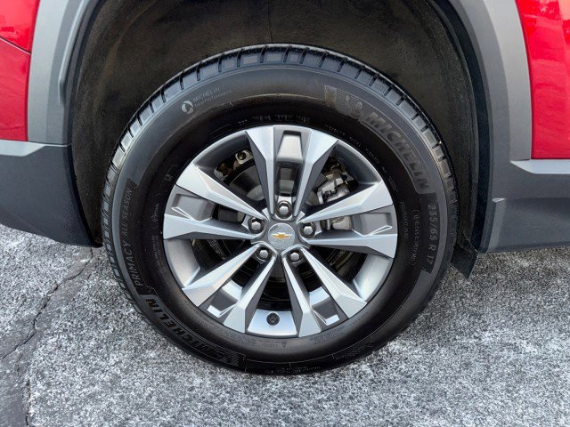 Certified 2025 Chevrolet Equinox LT w/ Safety and Technology Package image 10