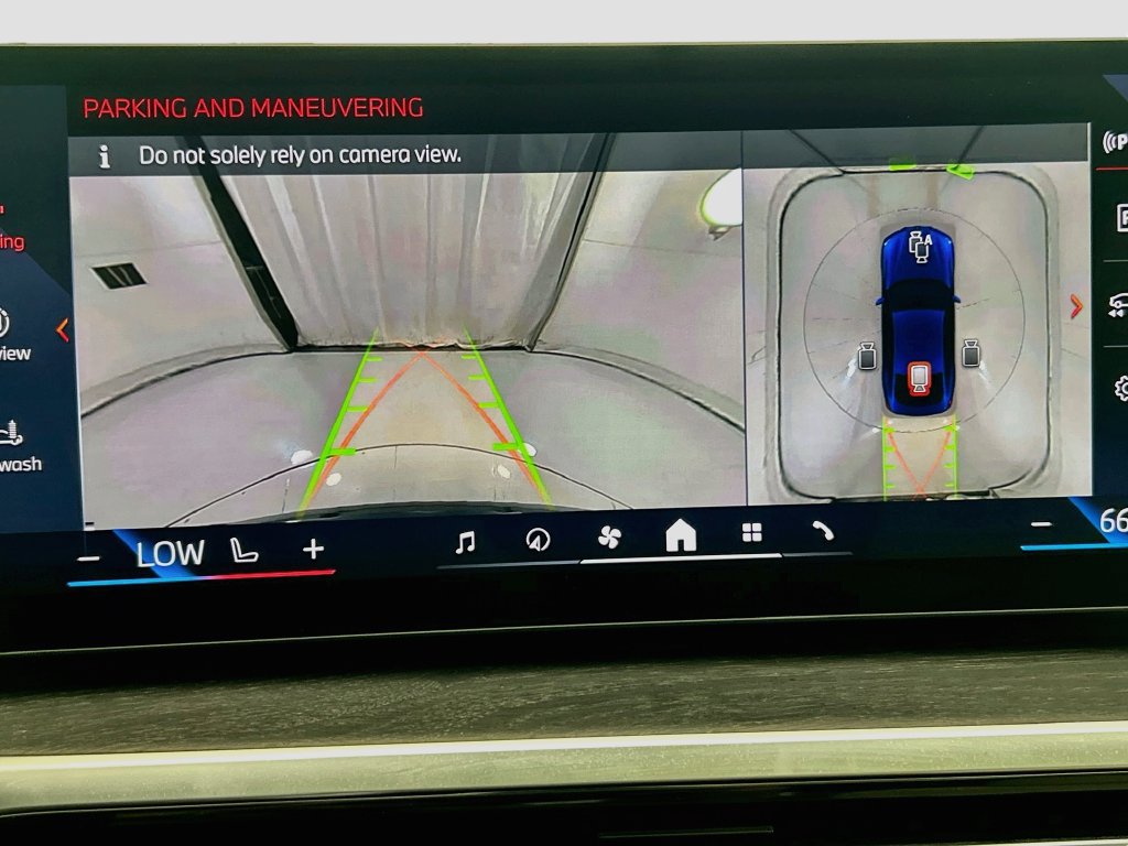 Certified 2024 BMW i4 eDrive35 w/ M Sport Package RWD image 15