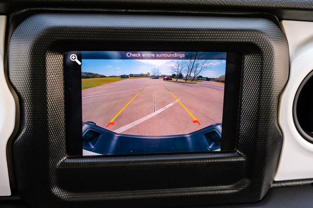 Used 2023 Jeep Gladiator Sport image 26