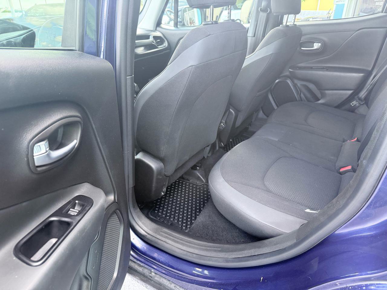 Used 2020 Jeep Renegade Altitude image 19