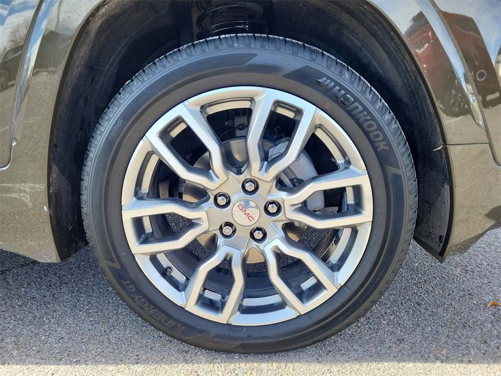 Certified 2023 GMC Terrain Denali w/ Denali Premium Package image 18