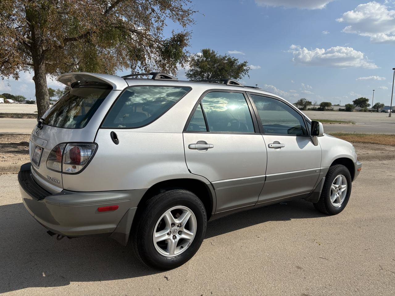 Used 2001 Lexus RX 300 w/ Premium Pkg Plus FWD image 59