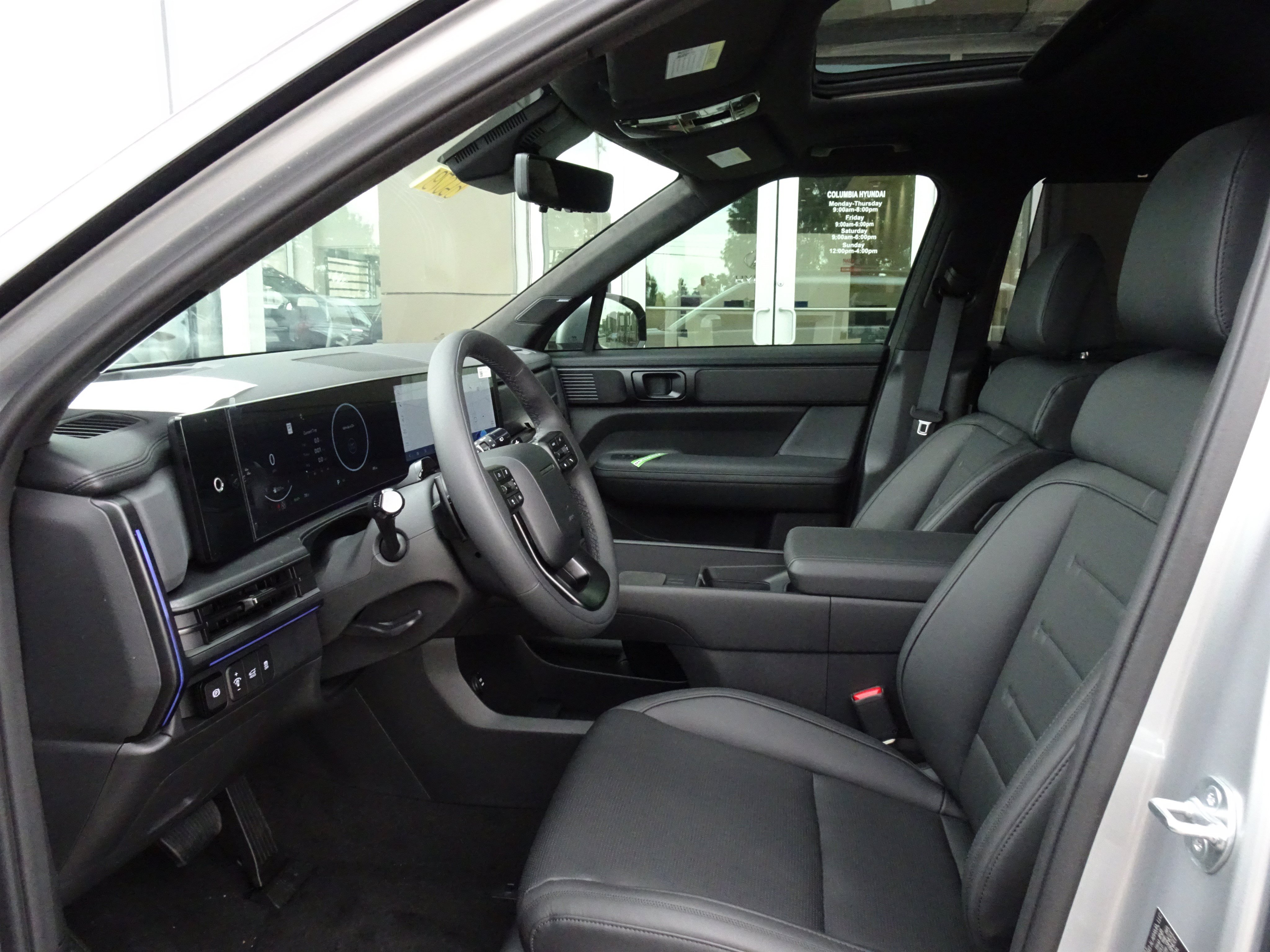 New 2025 Hyundai Santa Fe Calligraphy AWD/4WD image 8
