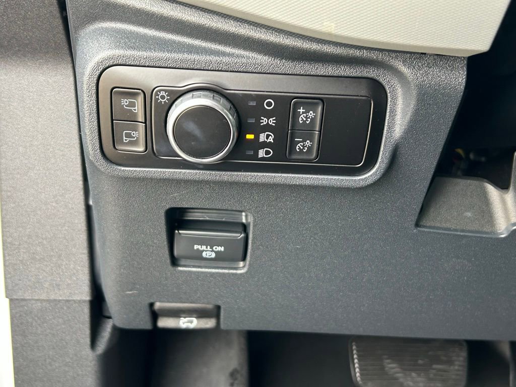 Used 2023 Ford Bronco Badlands image 15