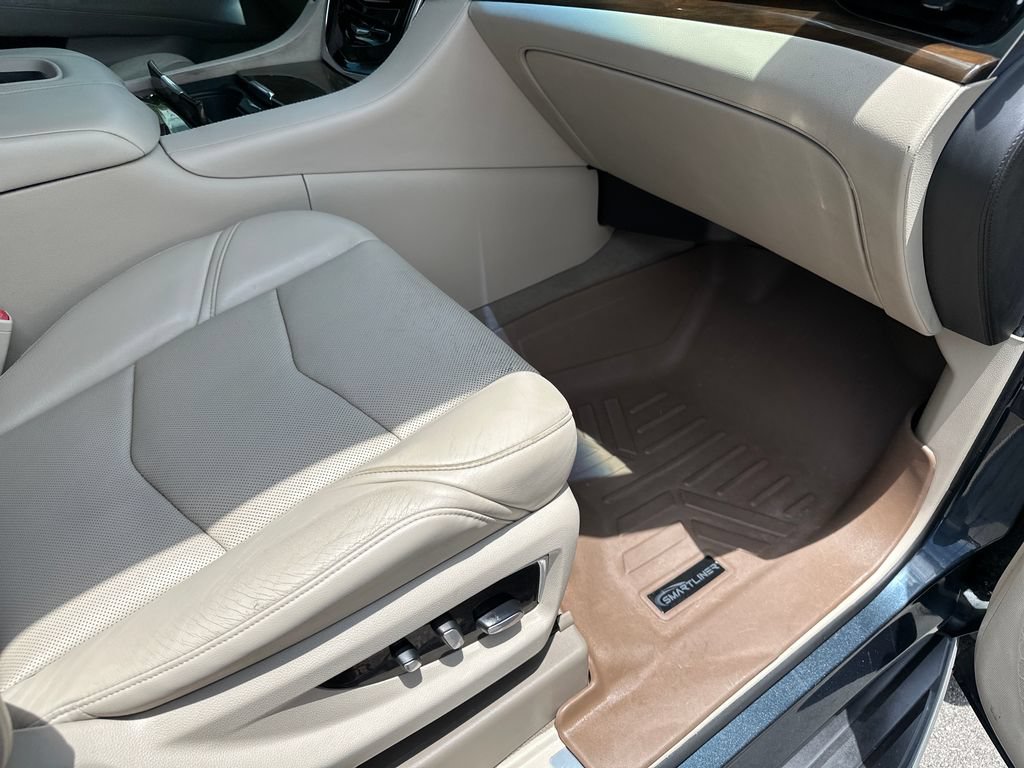 Used 2020 Cadillac Escalade ESV Luxury RWD image 41