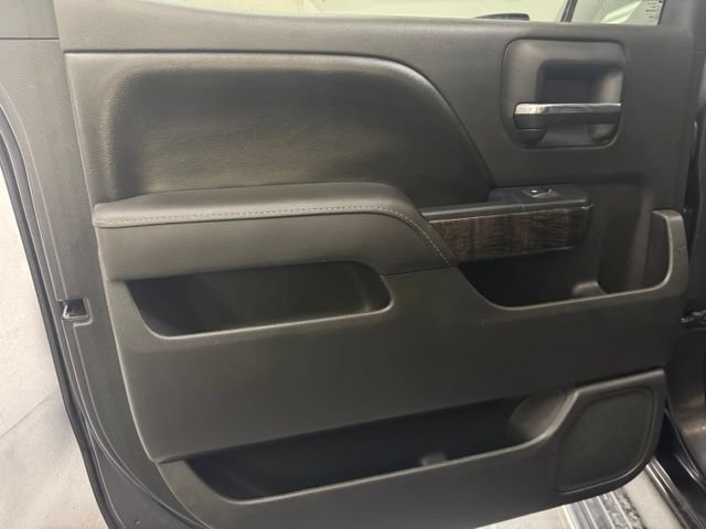 Used 2016 GMC Sierra 1500 Denali w/ Enhanced Driver Alert Package AWD/4WD image 24