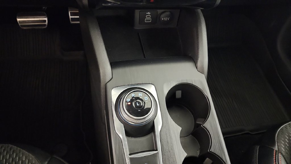 Used 2024 Ford Escape ST-Line w/ Tech Pack #1 AWD/4WD image 26