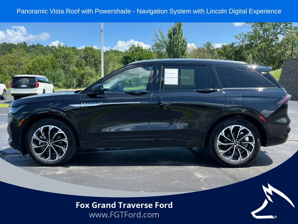 Used 2026 Lincoln Nautilus Reserve AWD/4WD image 41