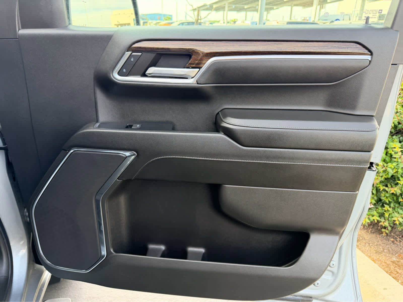 Used 2024 GMC Sierra 1500 Elevation w/ LPO, Elevation Black Package image 22