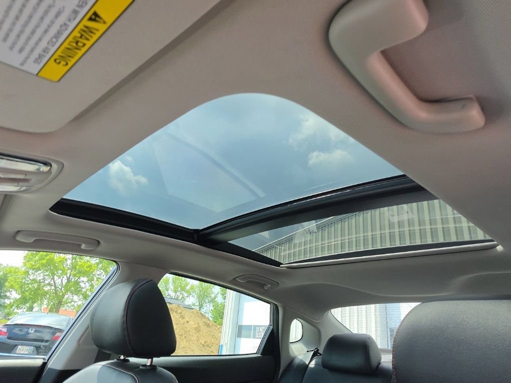 Used 2020 Kia Optima SX FWD image 23