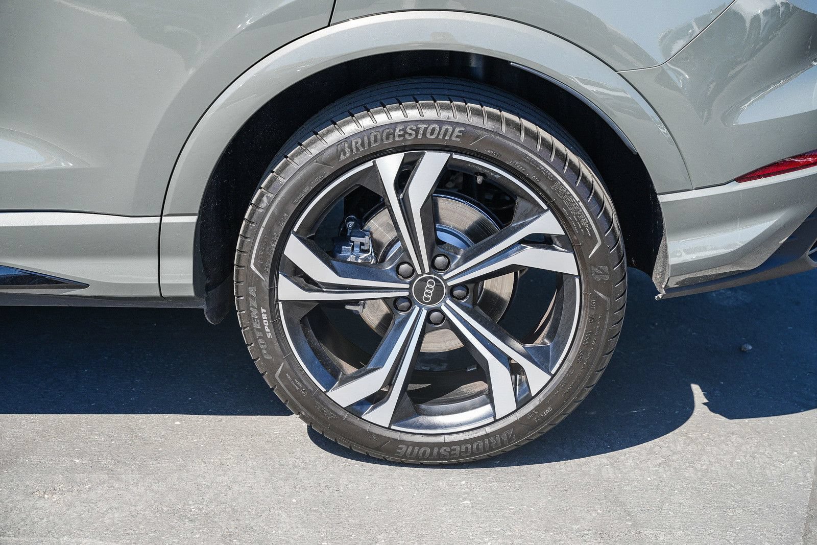 Used 2024 Audi Q3 2.0T Premium Plus w/ Premium Plus Package AWD/4WD image 10