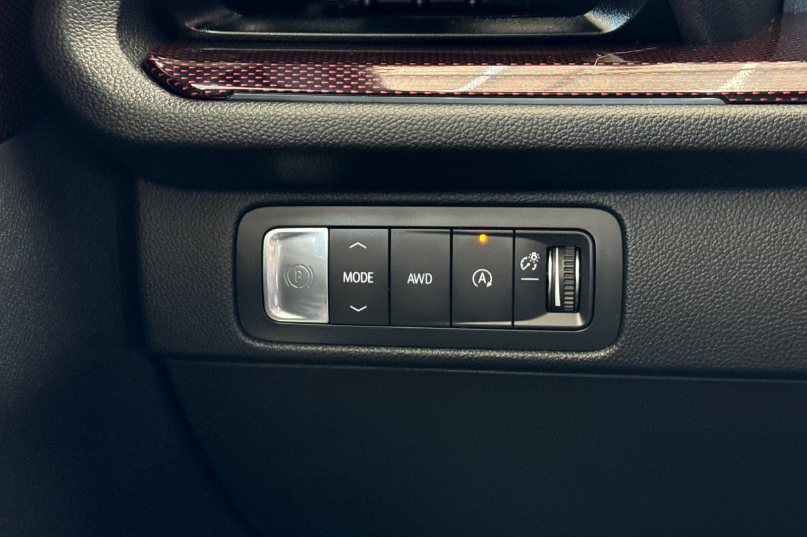 Used 2024 Chevrolet Traverse Z71 w/ Enhanced Driving Package AWD/4WD image 40