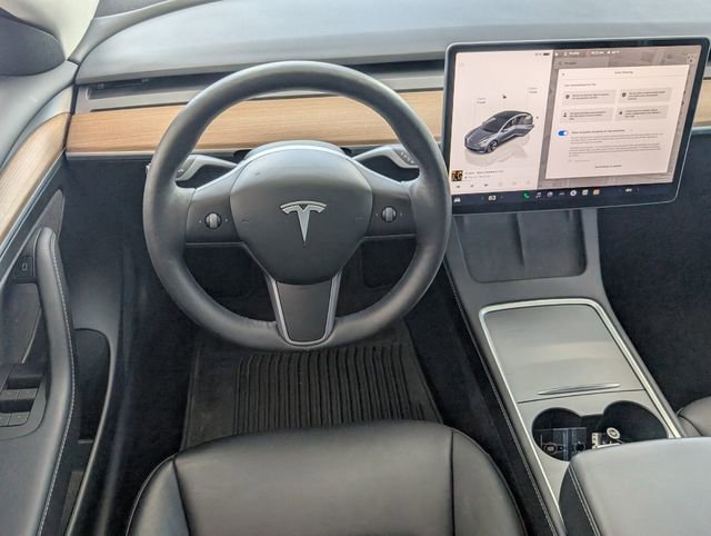 Used 2023 Tesla Model 3 Standard Range image 8