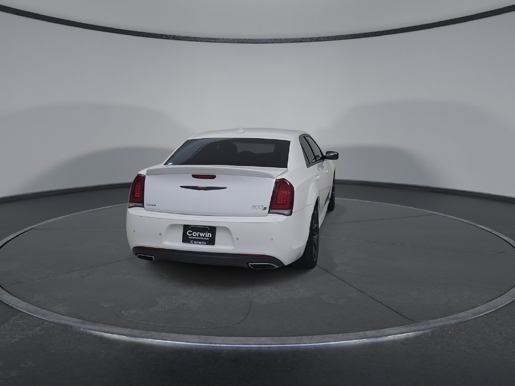 Certified 2021 Chrysler 300 S w/ S Model Appearance Package RWD image 17