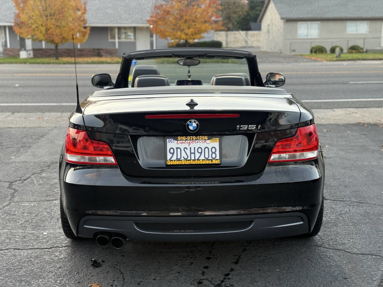 Used 2012 BMW 135i Convertible image 8